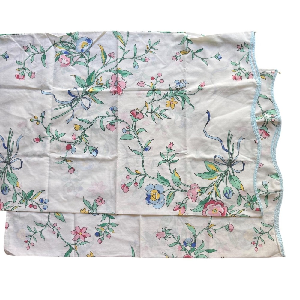 Vintage Floral Pillowcase Pair Standard White‎ Pink Blue Scalloped Cottagecore